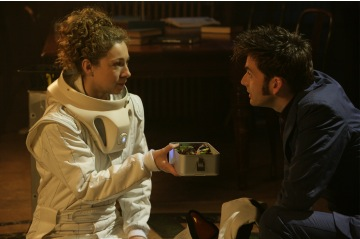 Illustration for article titled Doctor Who: "Silence In The Library"